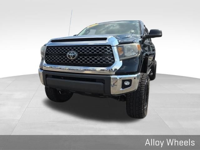 Used 2019 Toyota Tundra SR5 w/ Convenience Package AWD/4WD image 7