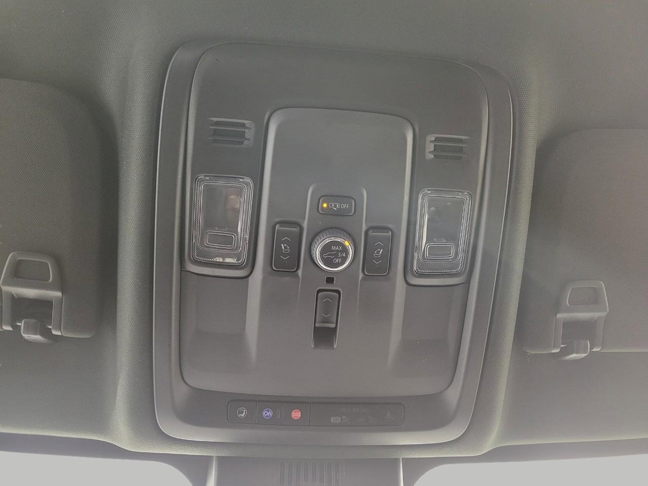 Certified 2025 GMC Yukon XL Denali image 19