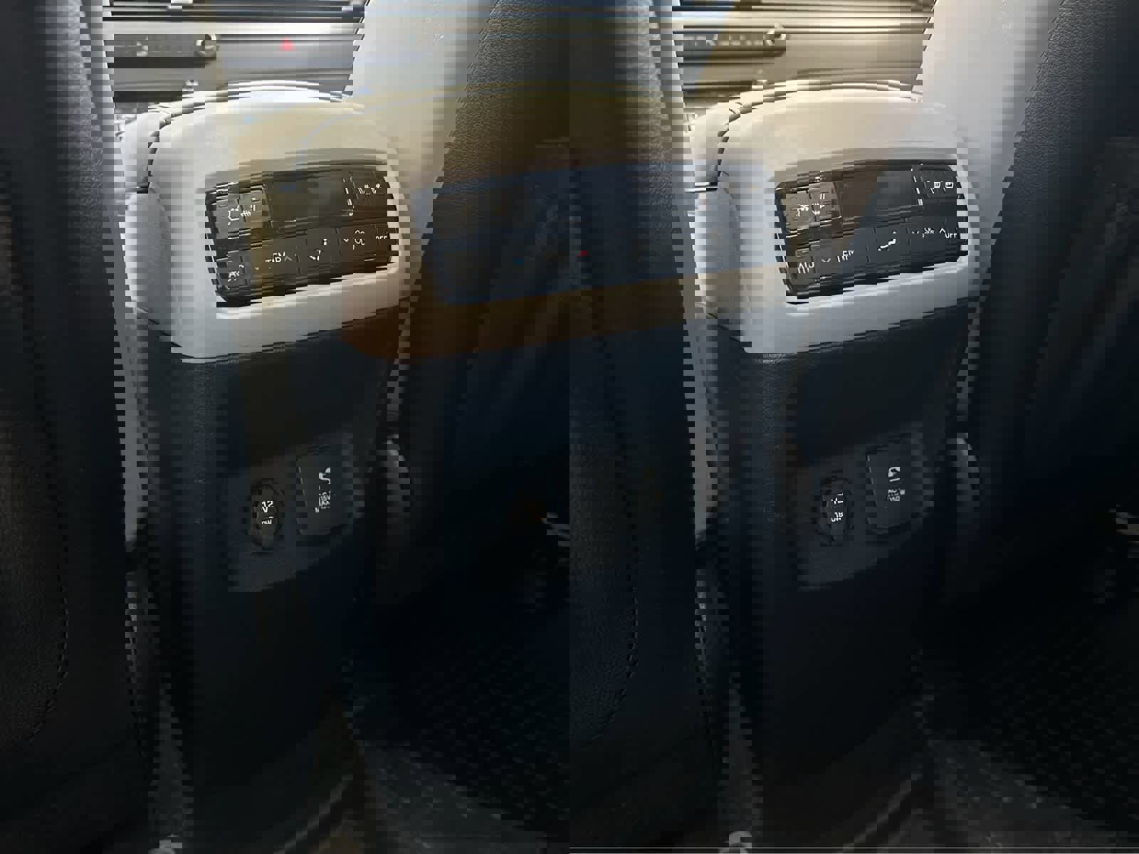 Used 2025 Hyundai Palisade SEL image 35