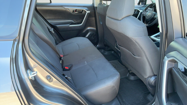Used 2025 Toyota RAV4 LE FWD image 22