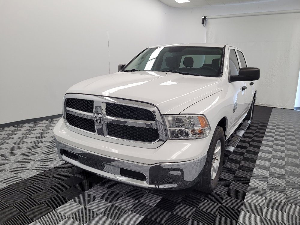Used 2022 RAM 1500 Classic SLT image 15