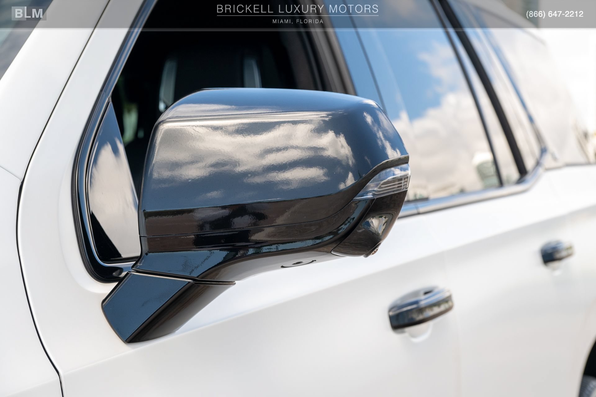 Used 2023 Cadillac Escalade V AWD/4WD image 68