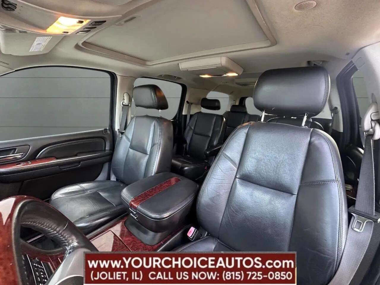 Used 2007 Cadillac Escalade ESV AWD w/ Information Package image 36