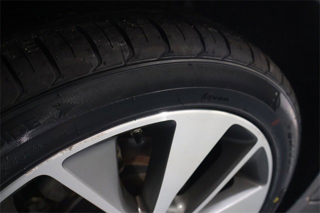 Used 2018 Kia Optima S w/ 18" Alloy Wheels Package image 44