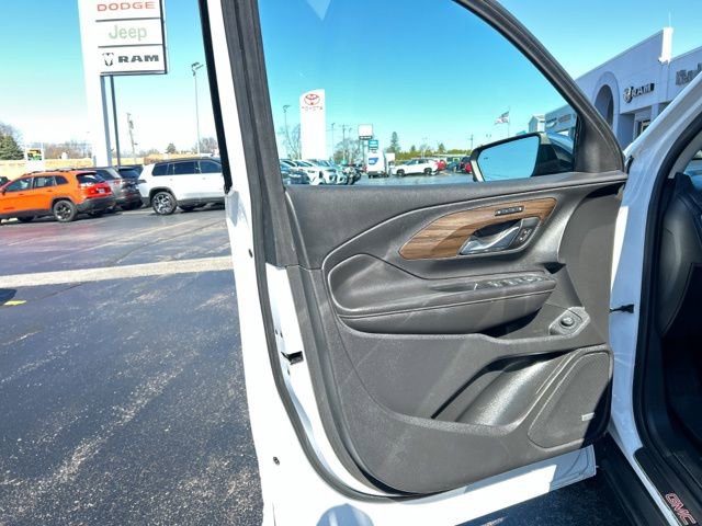 Used 2019 GMC Terrain Denali w/ Advanced Safety Package image 23