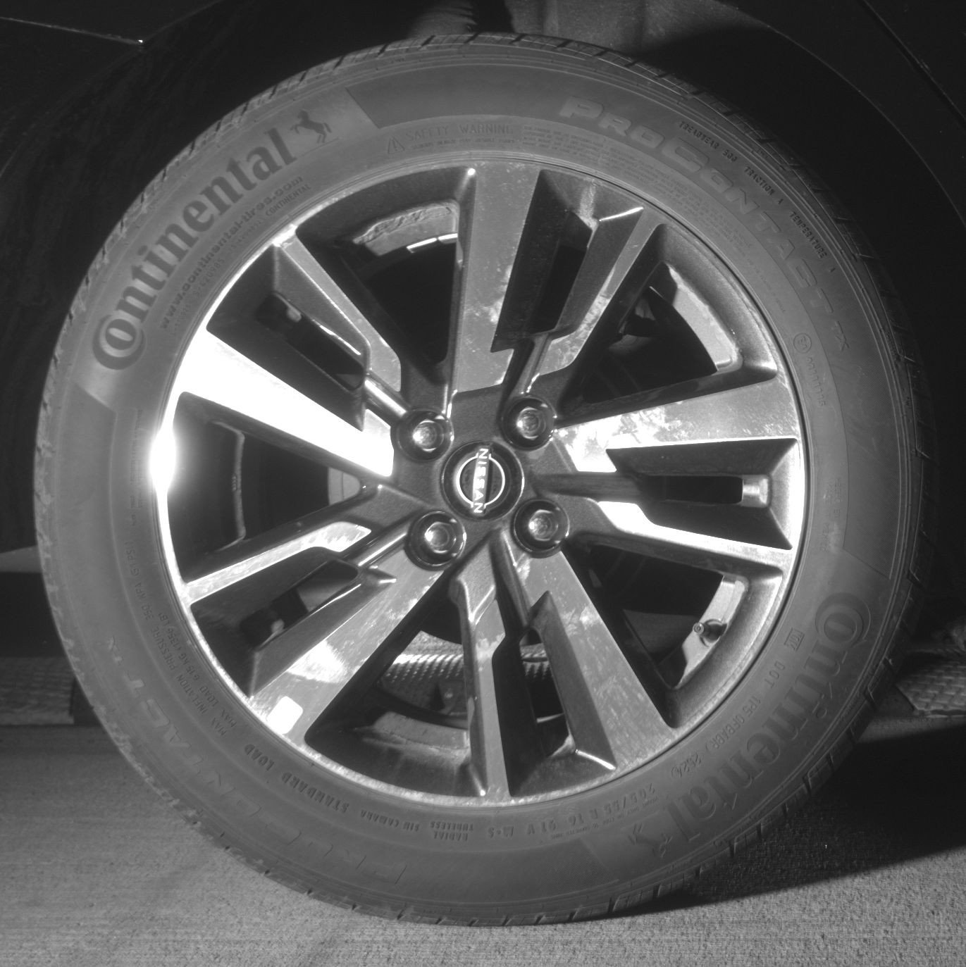 Used 2025 Nissan Versa SV image 15