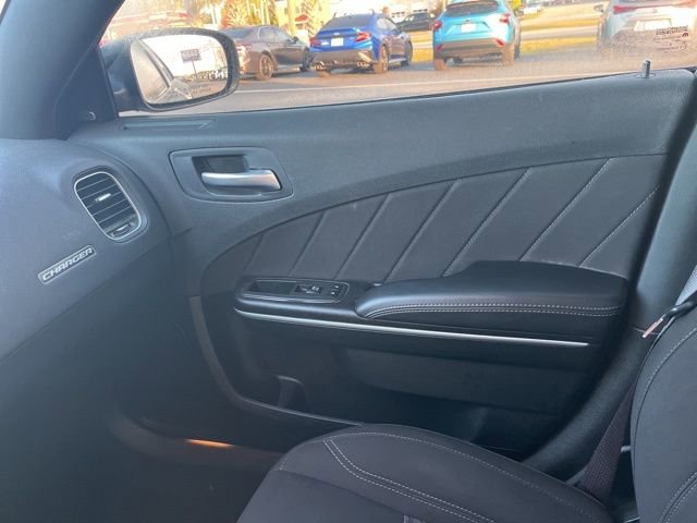 Used 2023 Dodge Charger SXT image 27