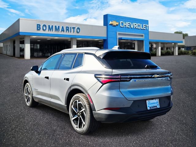 New 2026 Chevrolet Equinox EV LT image 3