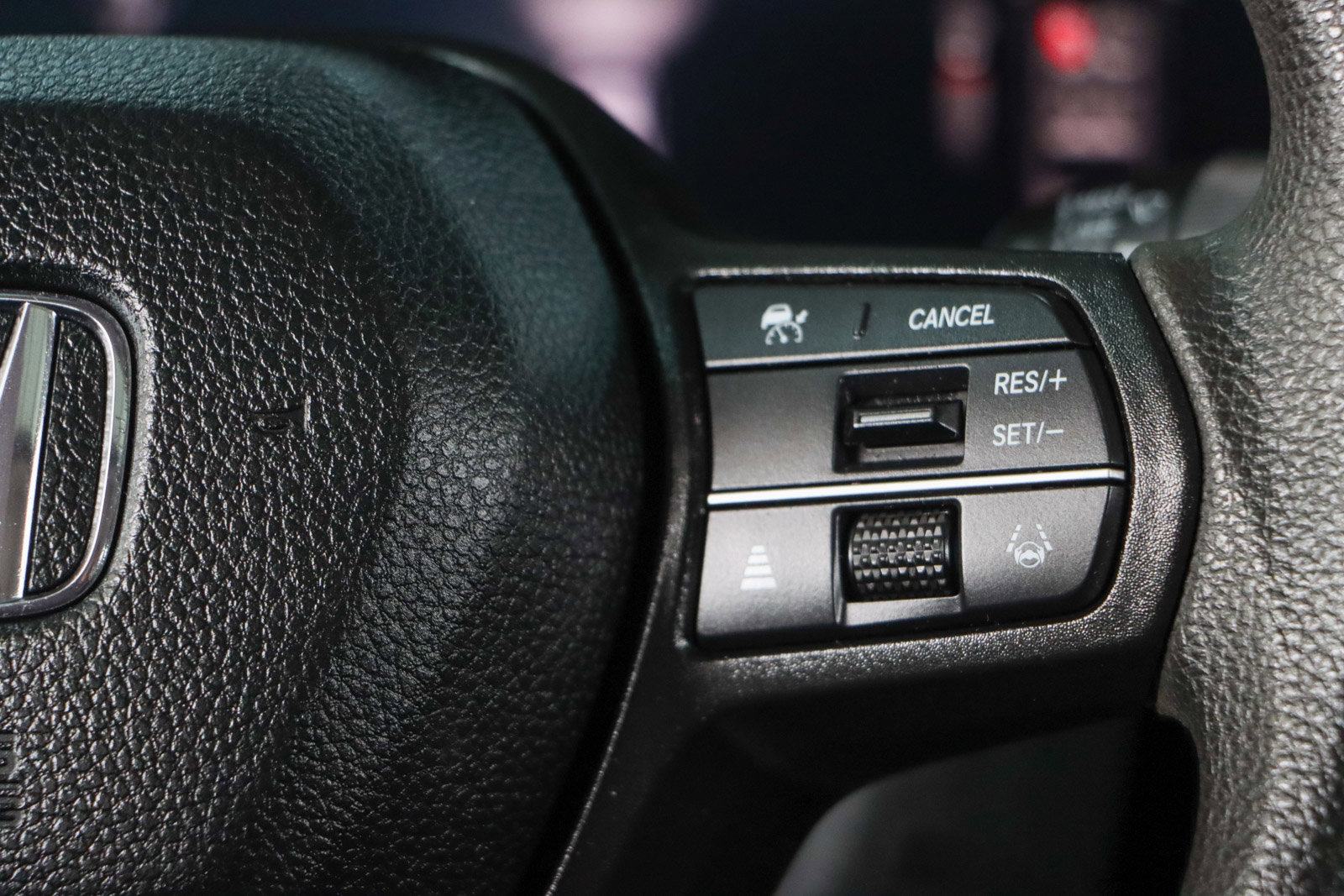 Used 2023 Honda Accord EX image 14