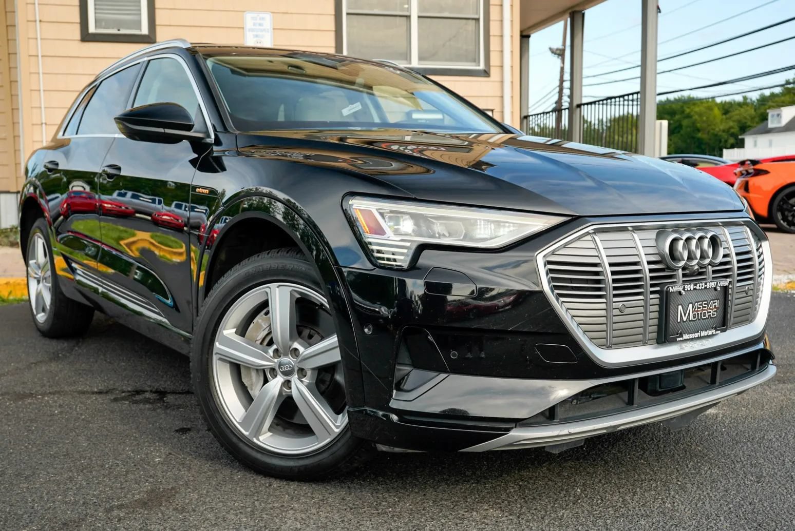 Used 2019 Audi e-tron Prestige AWD/4WD image 3