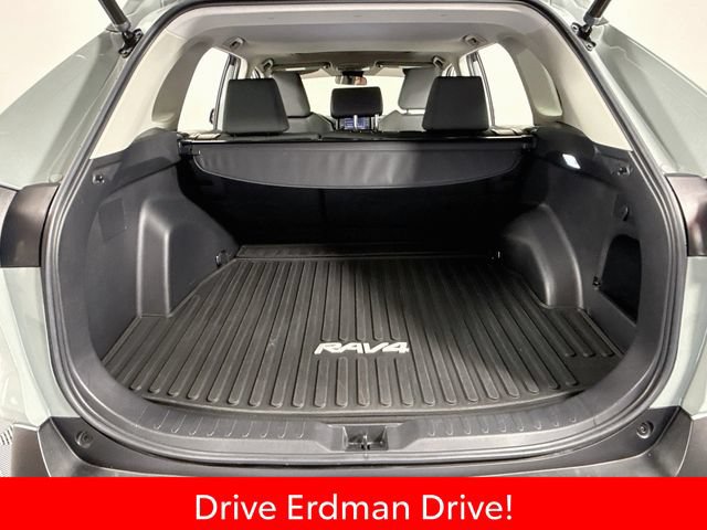 Certified 2021 Toyota RAV4 XLE w/ Convenience Package FWD image 32