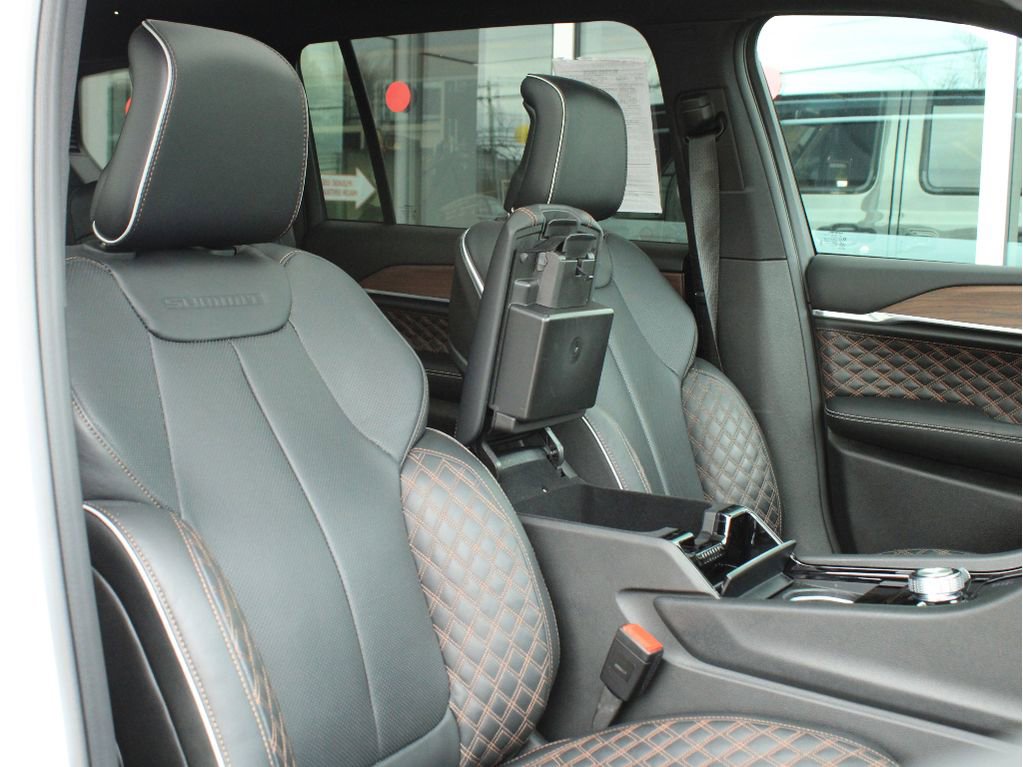 Certified 2025 Jeep Grand Cherokee L Summit image 23