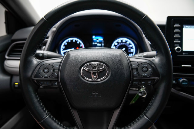 Used 2023 Toyota Camry SE FWD image 24