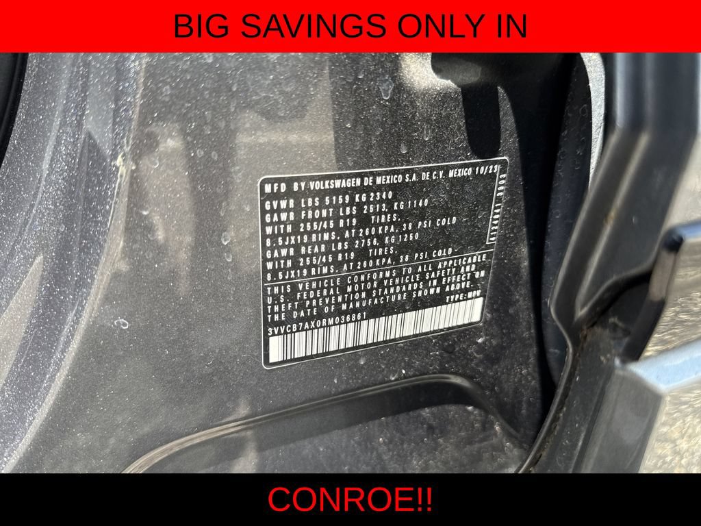 Used 2024 Volkswagen Tiguan SE R-Line FWD image 27