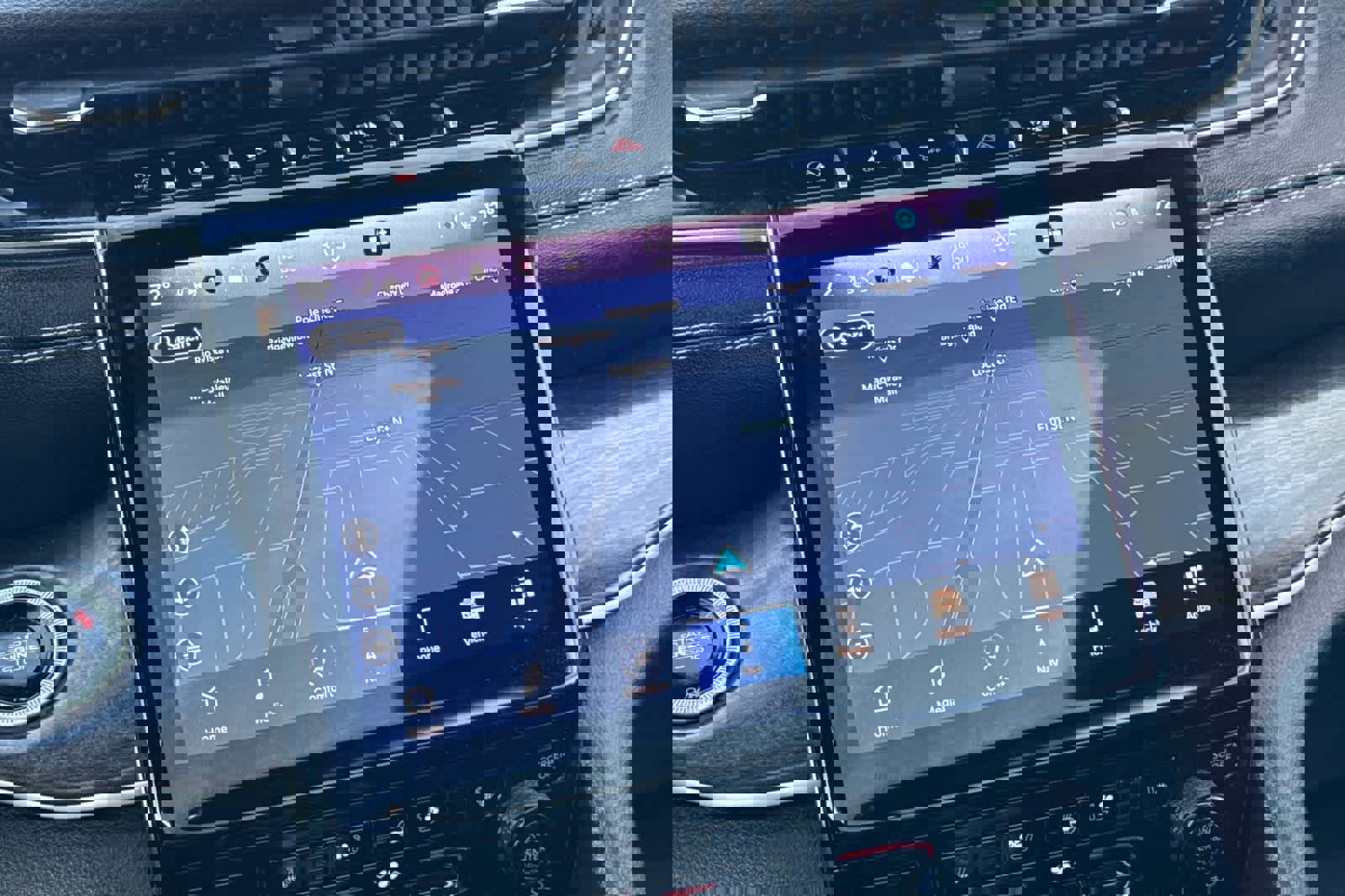 Used 2024 Jeep Grand Cherokee L Limited w/ Luxury Tech Group II image 22