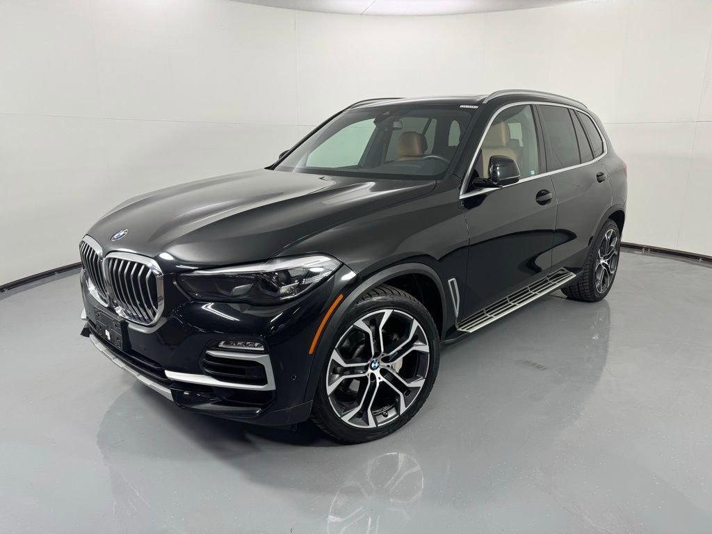 Used 2021 BMW X5 xDrive40i w/ Luxury Seating Package 2 AWD/4WD image 1
