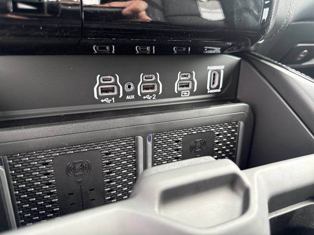 New 2026 RAM 3500 Limited AWD/4WD image 35