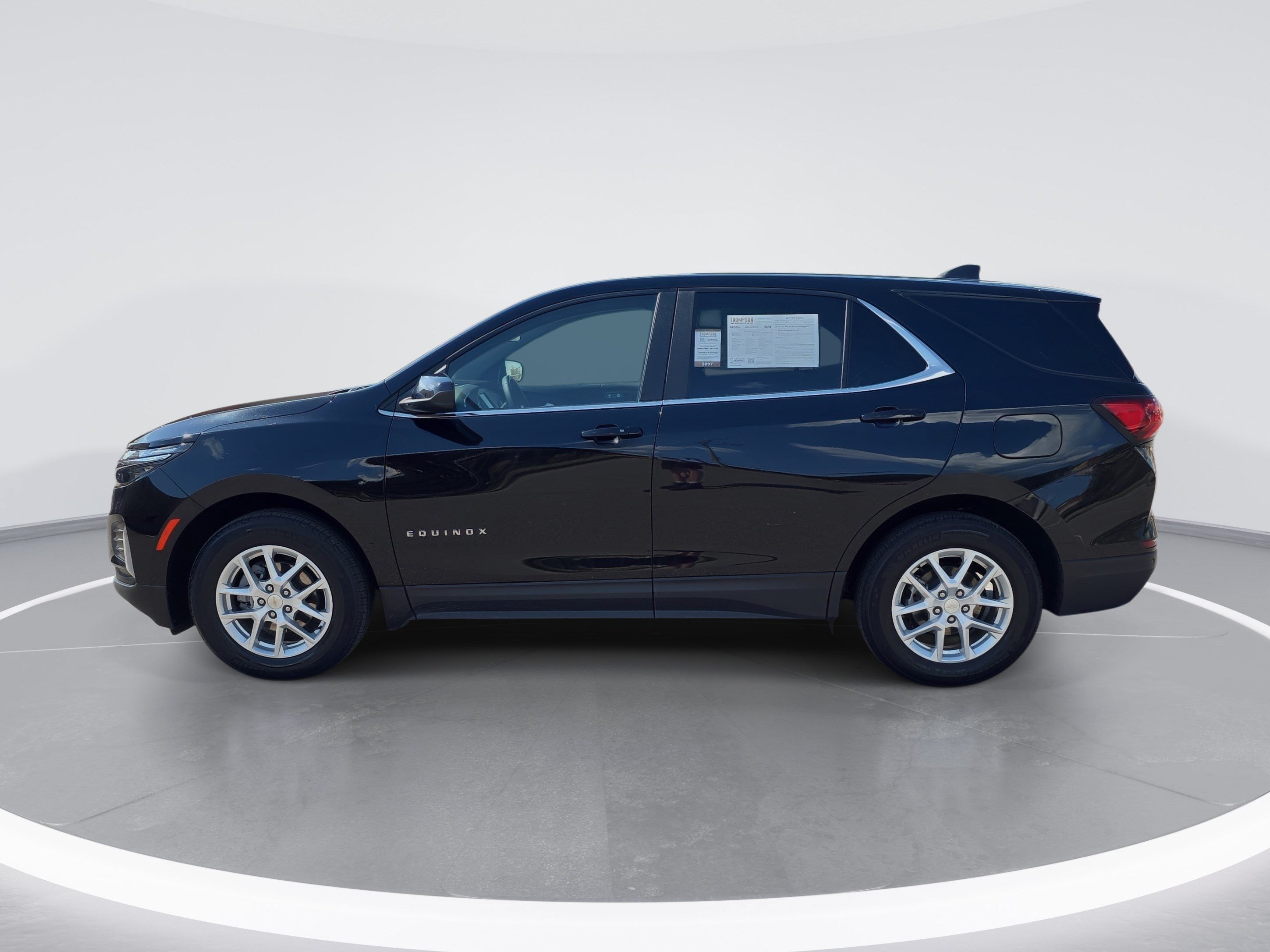 Used 2023 Chevrolet Equinox LT FWD image 6