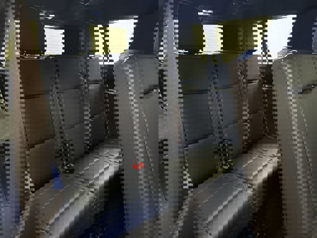 Used 2021 GMC Yukon XL SLT image 22