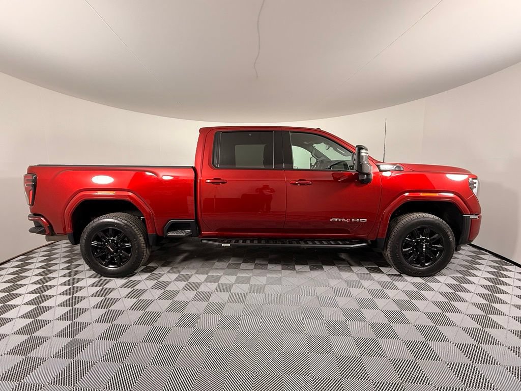 Used 2025 GMC Sierra 2500 AT4 w/ AT4 Preferred Package AWD/4WD image 11