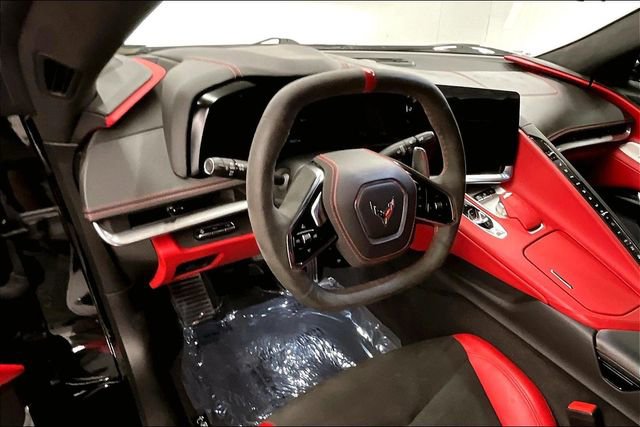 Used 2023 Chevrolet Corvette Stingray Premium Cpe w/ Battery Protection Package RWD image 6