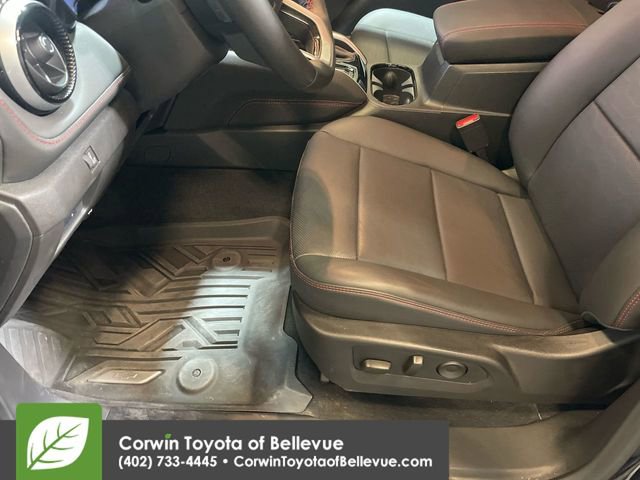 Used 2024 Chevrolet Colorado Z71 image 12