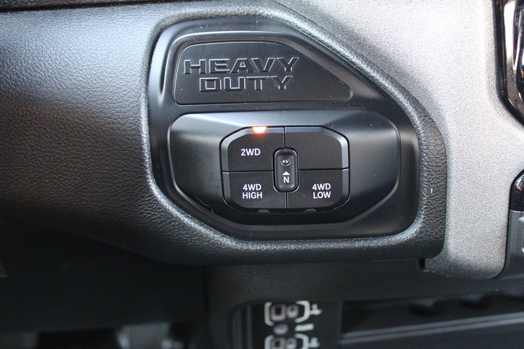 Used 2025 RAM 2500 Tradesman AWD/4WD image 33