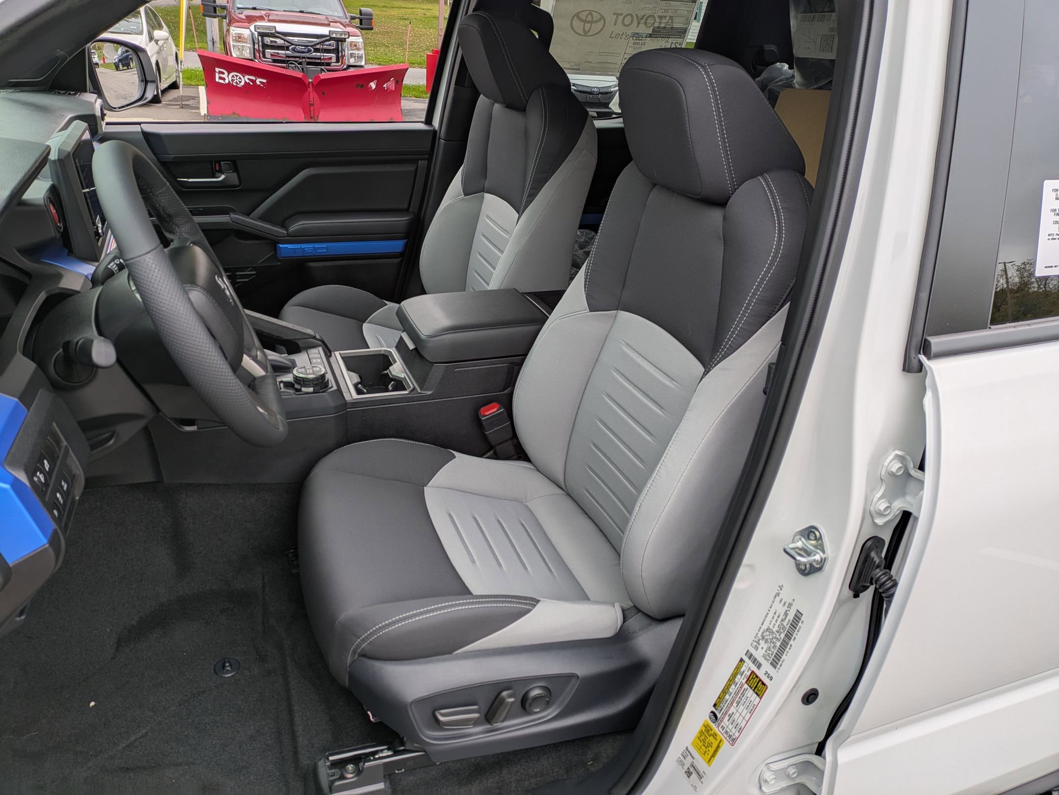 New 2025 Toyota Tacoma TRD Off-Road image 7