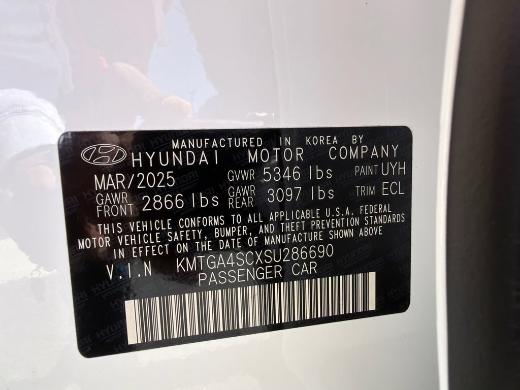 Used 2025 Genesis G80 2.5T AWD/4WD image 34