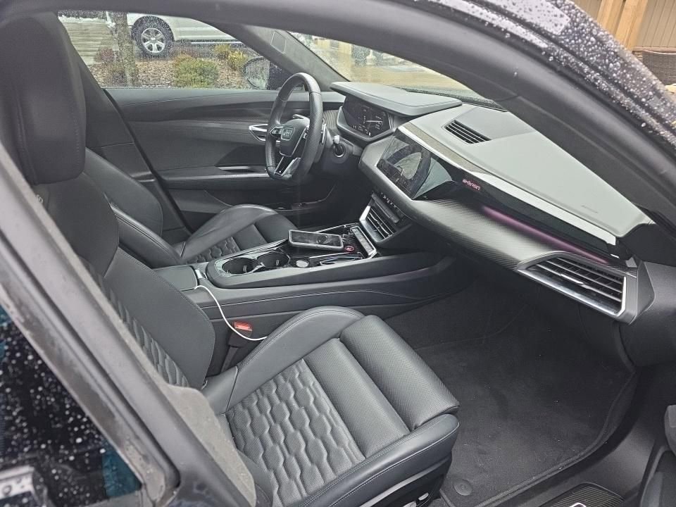 Used 2024 Audi RS e-tron GT w/ Carbon Performance Package image 2
