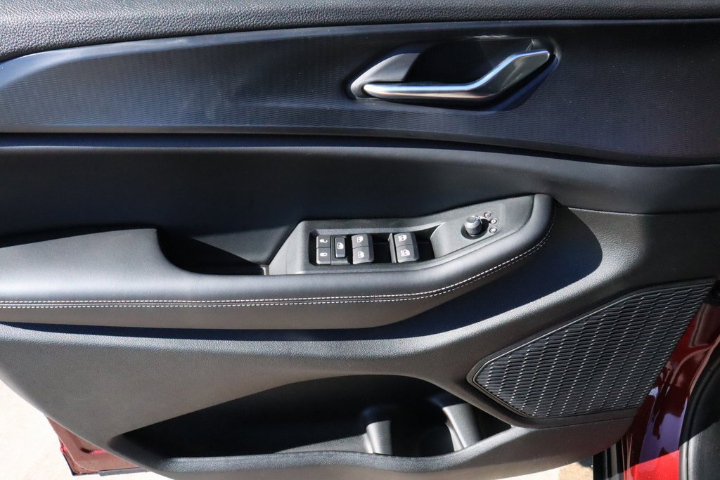 New 2025 Jeep Grand Cherokee L Altitude image 17