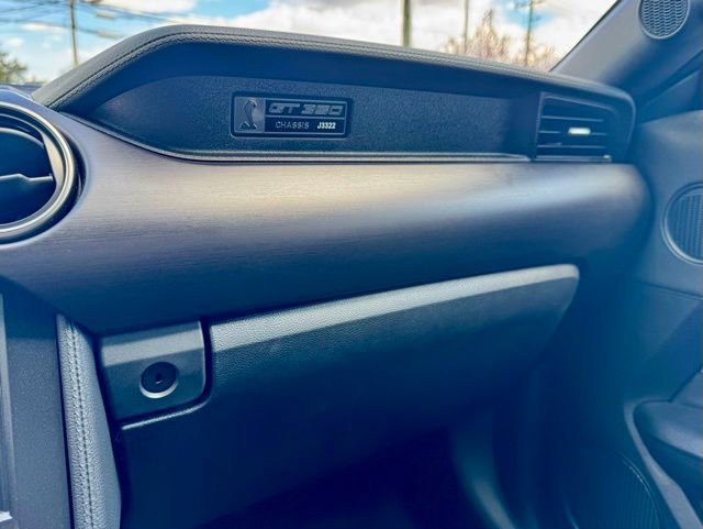 Used 2018 Ford Mustang Shelby GT350 w/ Electronics Package image 38