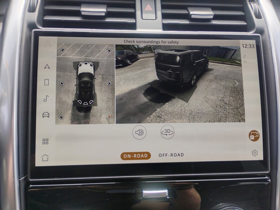 New 2026 Land Rover Discovery Limited Edition AWD/4WD image 19