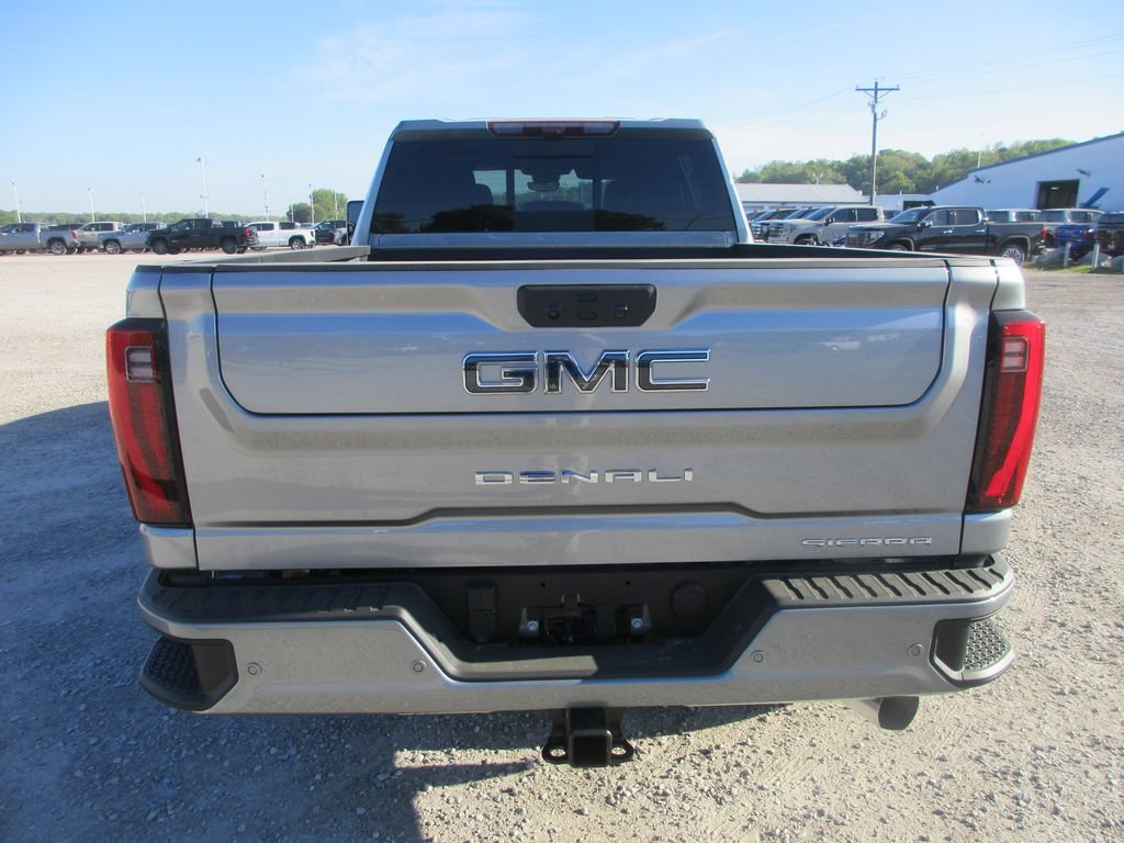 New 2026 GMC Sierra 2500 Denali Ultimate AWD/4WD image 6
