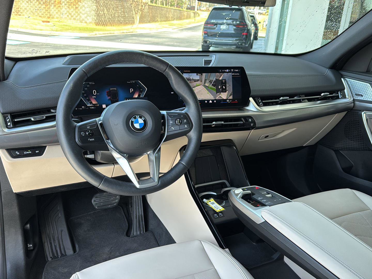 Used 2025 BMW X2 xDrive28i w/ Premium Package image 17