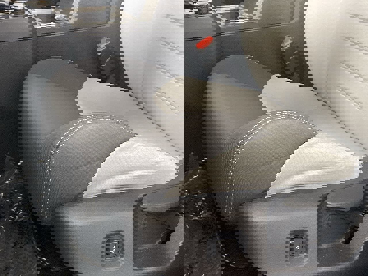 Used 2024 Toyota Tacoma TRD Sport image 19