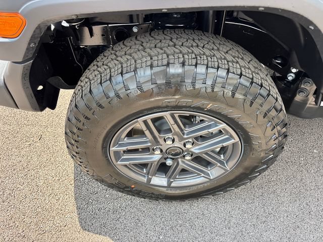 New 2026 Jeep Wrangler Unlimited Sport AWD/4WD image 32