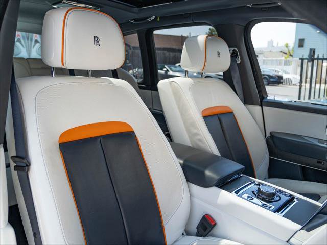Certified 2019 Rolls-Royce Cullinan AWD/4WD image 36