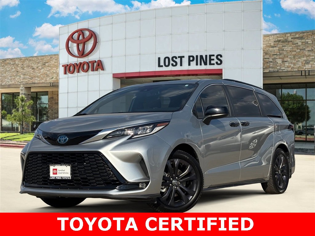 Certified 2022 Toyota Sienna XSE