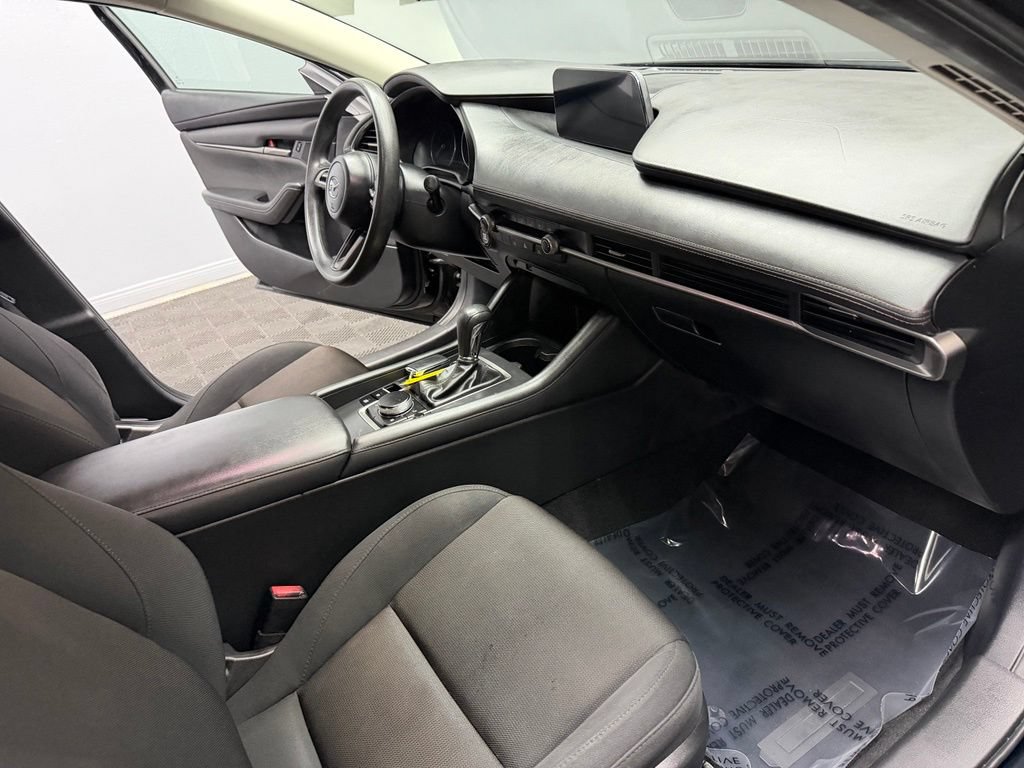 Used 2020 MAZDA MAZDA3 Sedan FWD image 52