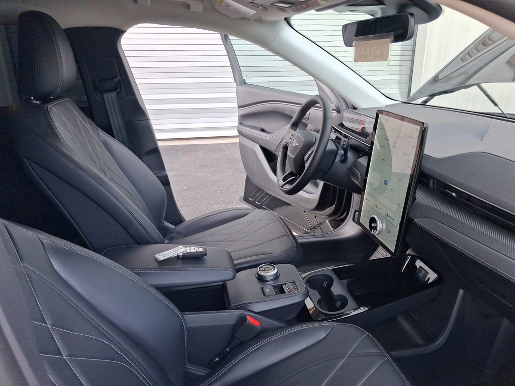 Used 2024 Ford Mustang Mach-E Select w/ Comfort Package Lite image 35