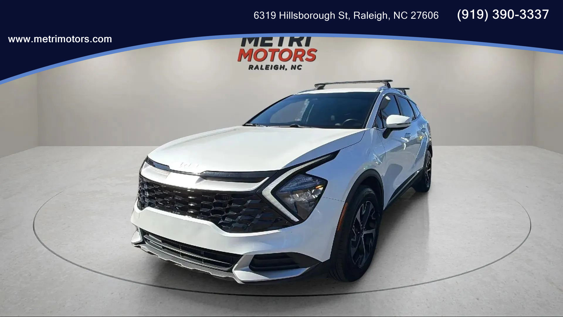 Used 2023 Kia Sportage EX image 1