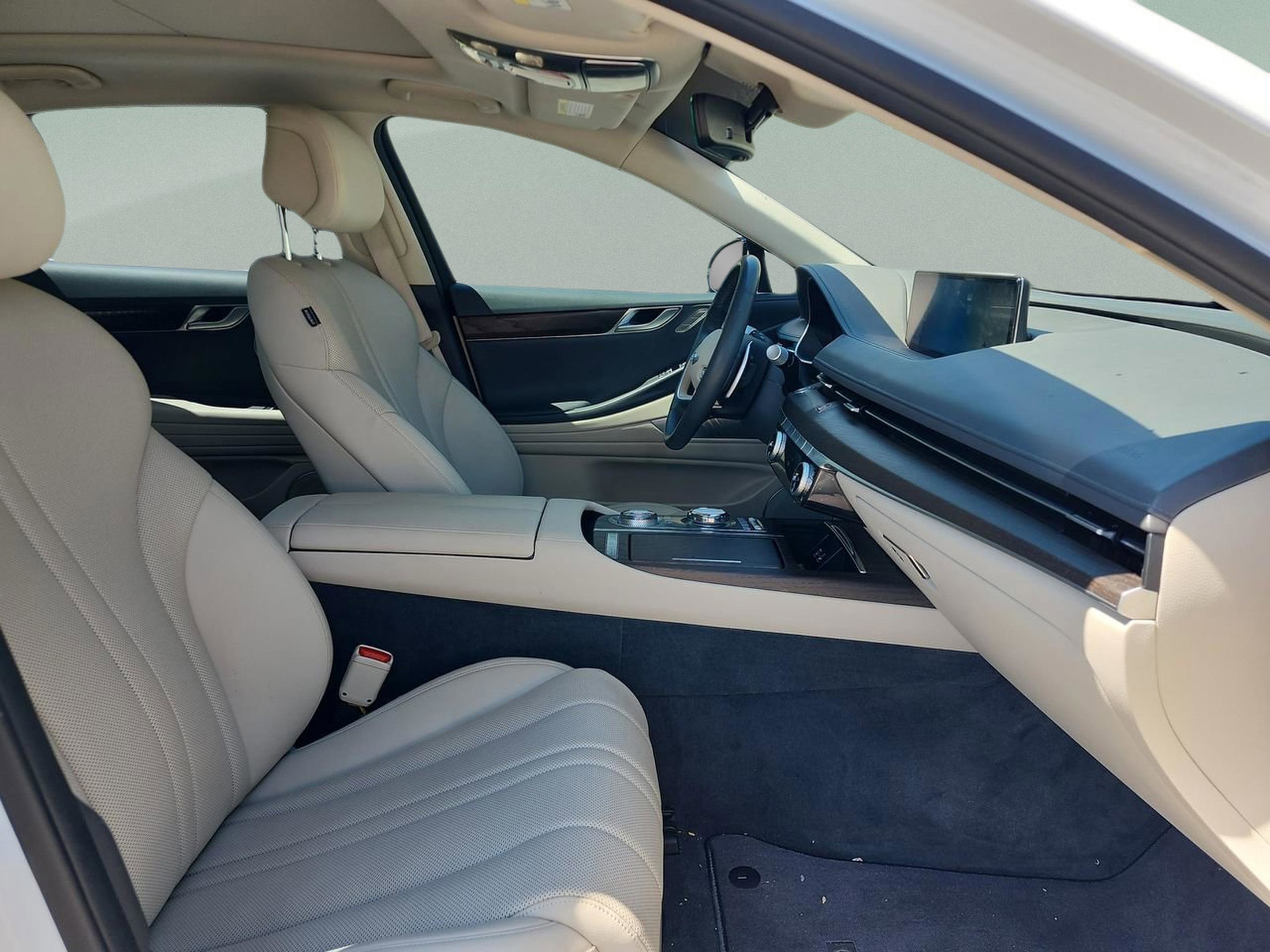 Used 2024 Genesis G80 2.5T w/ Advanced Package image 18