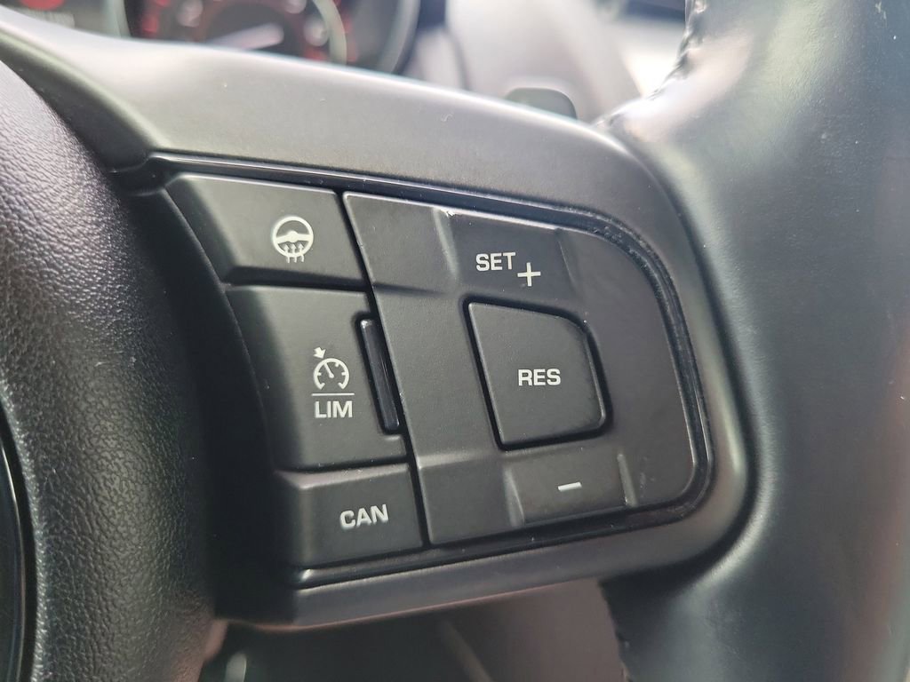 Used 2017 Jaguar F-TYPE Convertible image 17