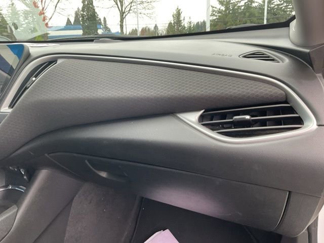 Used 2023 Chevrolet Malibu LT image 18