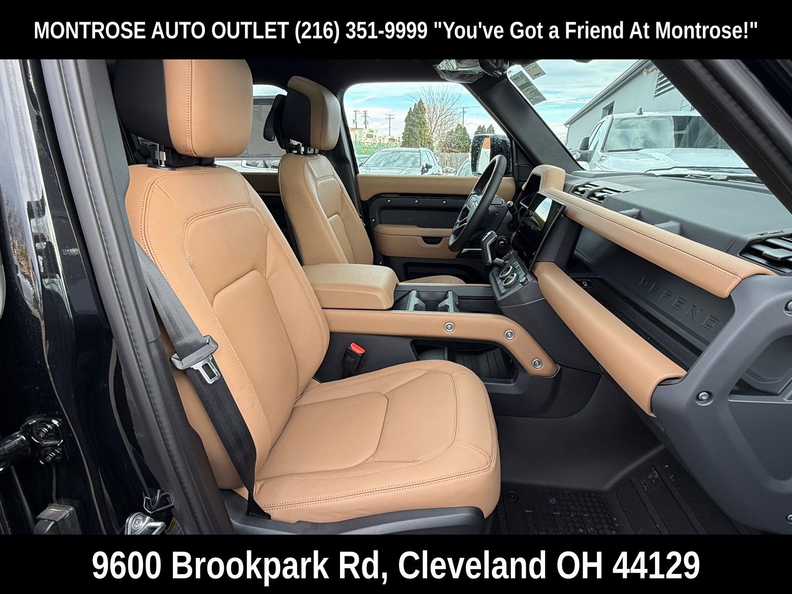 New 2026 Land Rover Defender 110 X-Dynamic SE image 17