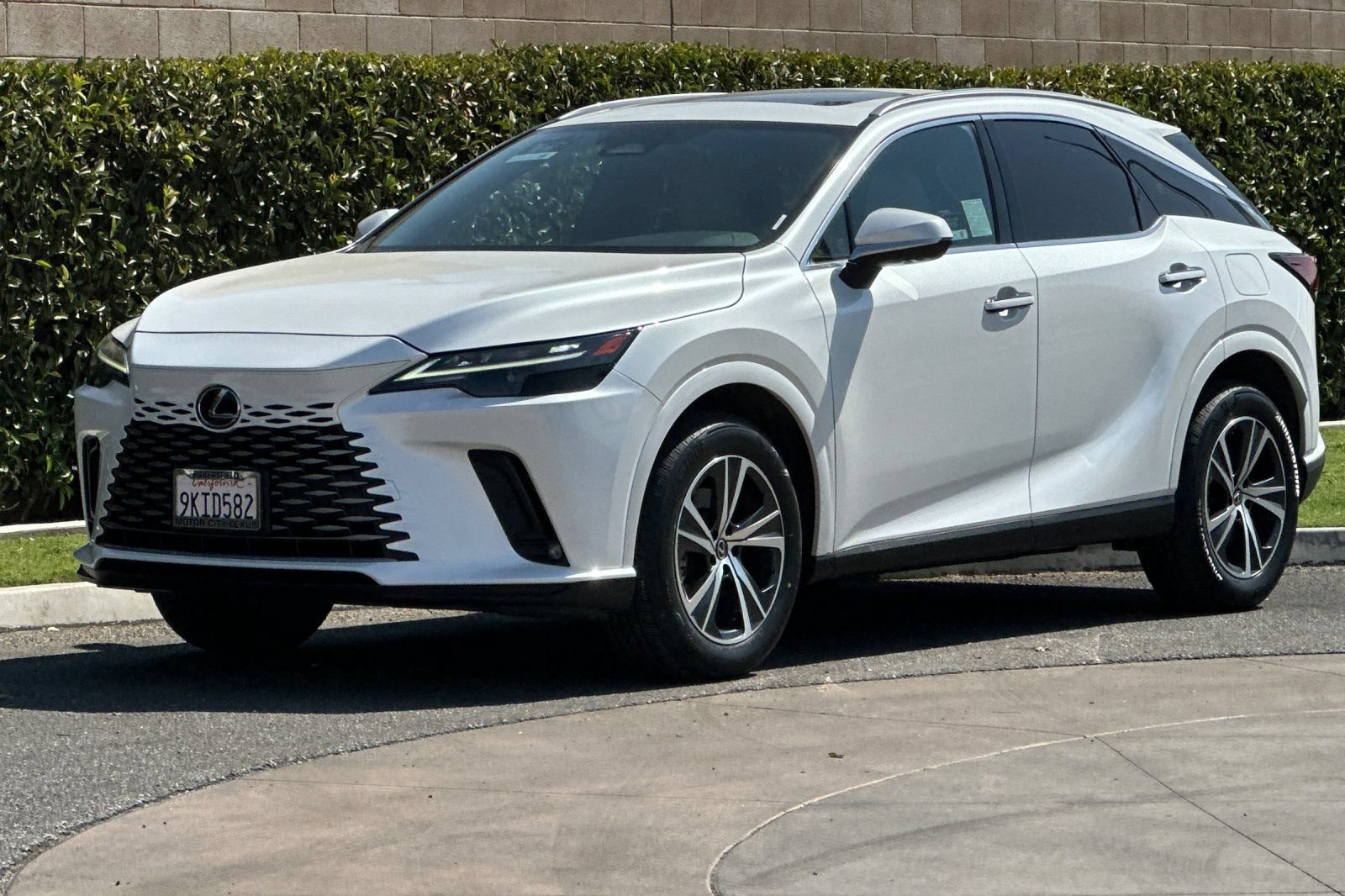 Certified 2024 Lexus RX 350 Premium w/ Accessory Package (Z1) FWD image 8
