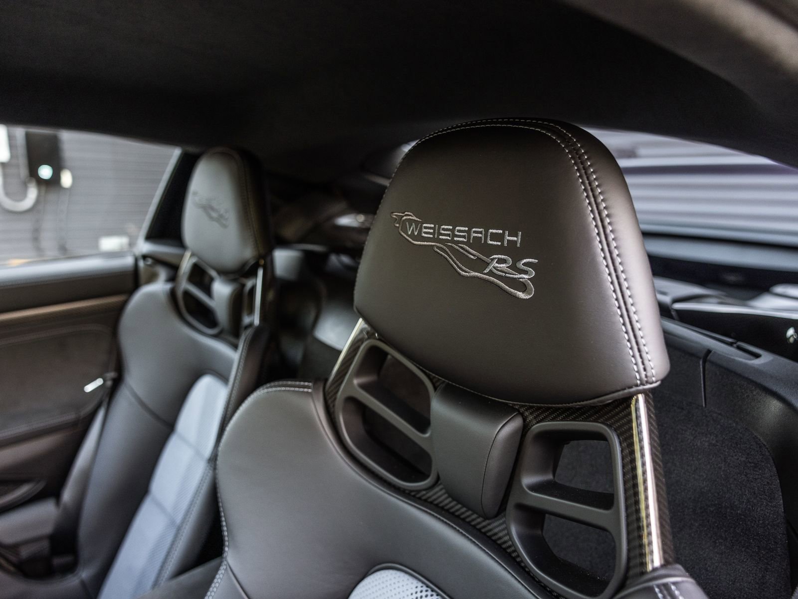 Used 2023 Porsche 718 Cayman GT4 RS RWD image 26