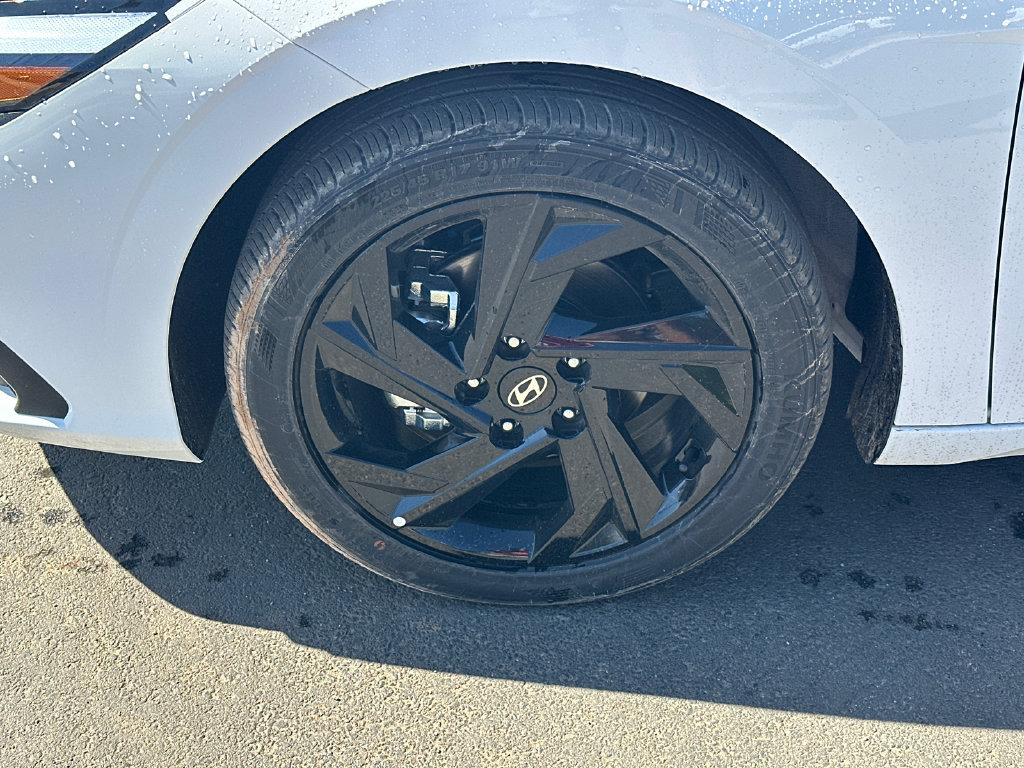 Certified 2026 Hyundai Elantra Sport FWD image 11