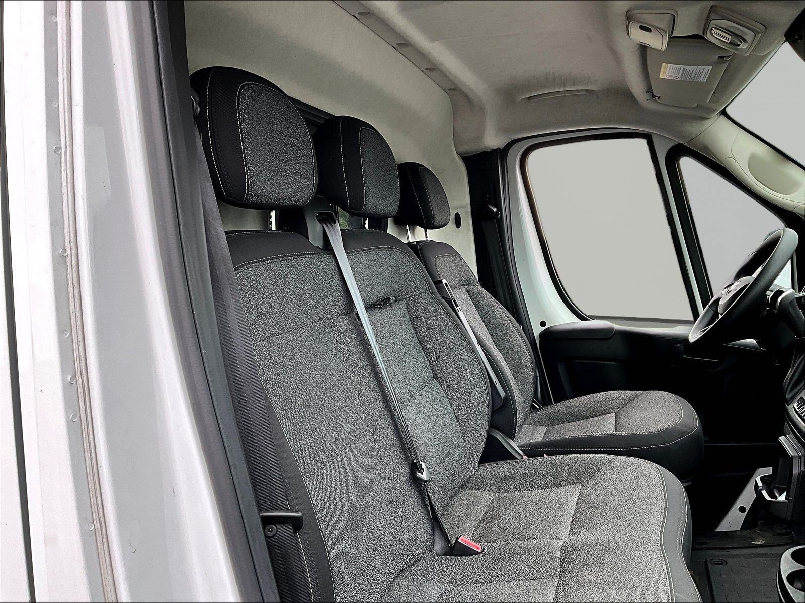 Used 2024 RAM ProMaster 2500 FWD image 23